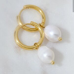 AEO Keepers Collection 14K Gold-Plated Pearl Huggie Earrings